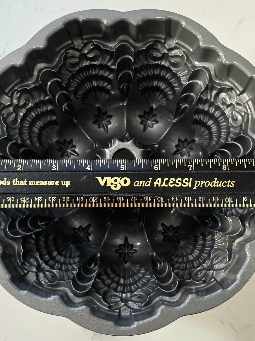 Nordic Ware Christmas Tree Very Merry Bundt Silver Cake Pan Bakeware 10 Cup